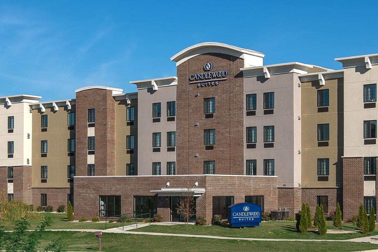 Candlewood Suites Bloomington By Ihg Esterno foto