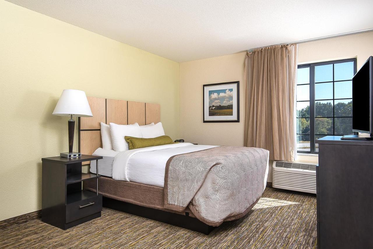 Candlewood Suites Bloomington By Ihg Esterno foto